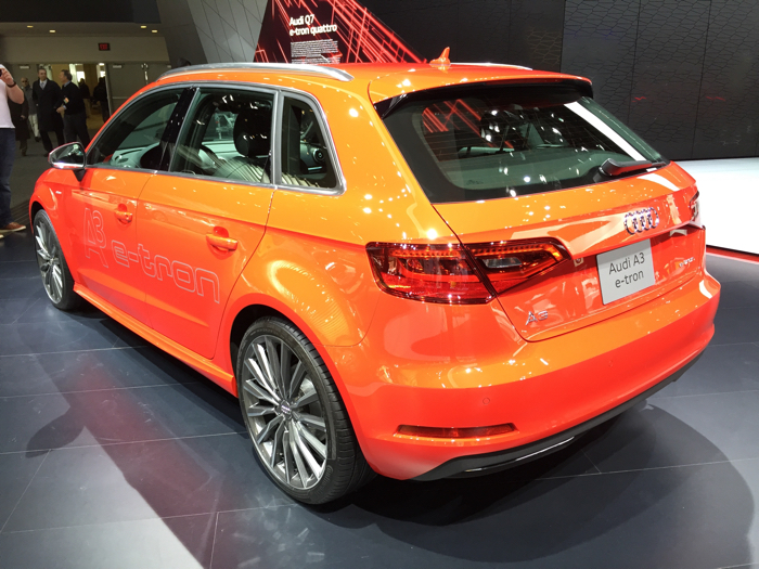 Audi A3 e-tron RearD